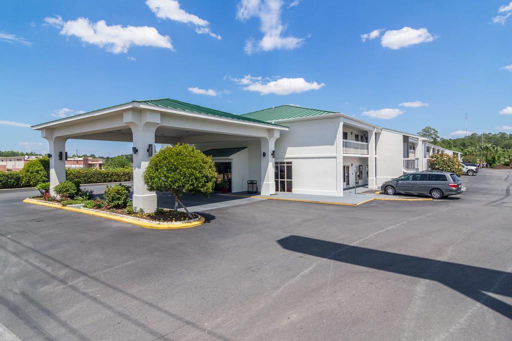 Motel 6 Waycross Buitenkant foto