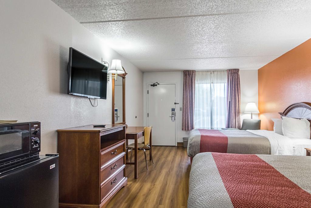 Motel 6 Waycross Buitenkant foto